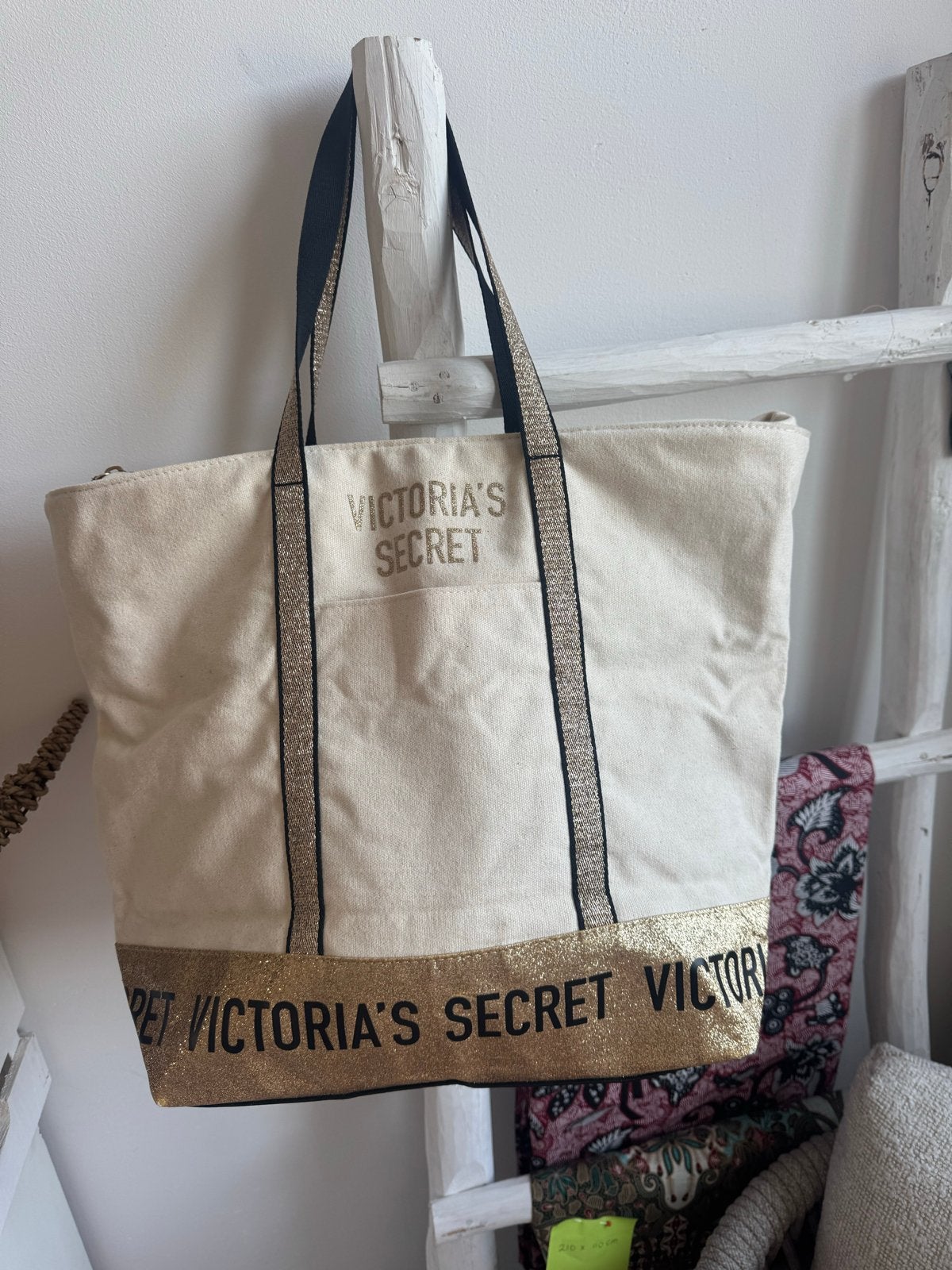 Nieuwe Victoria's Secret tas - Eyecatcher!, Ophalen of Verzenden, Nieuw, Beige, Shopper