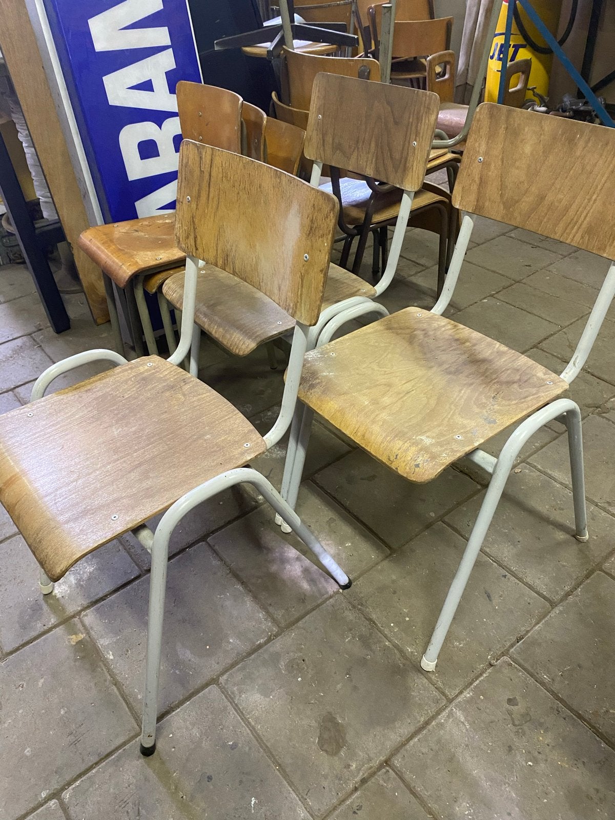 Vintage schoolstoelen - set van 3, Ophalen
