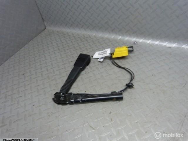 Gordelspanner rechtsvoor BMW 1-serie E8x gordelvanger, Auto-onderdelen, Gebruikt, Ophalen of Verzenden, BMW, BMW