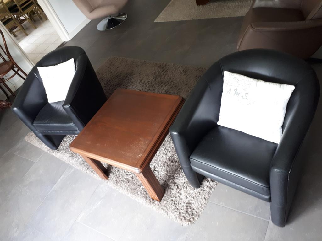 Tafel met stoelen, Ophalen