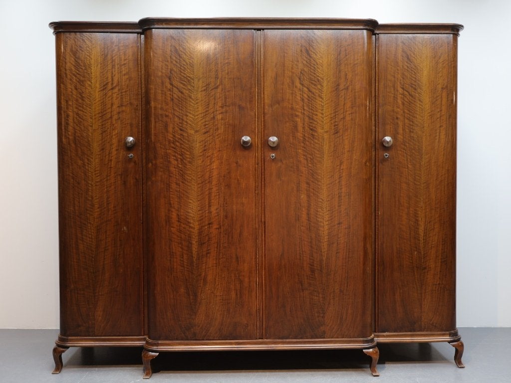 4-deurs kledingkast  notenhout – Queen Anne stijl – jaren 60, Ophalen, Gebruikt, Met lade(s), 200 cm of meer