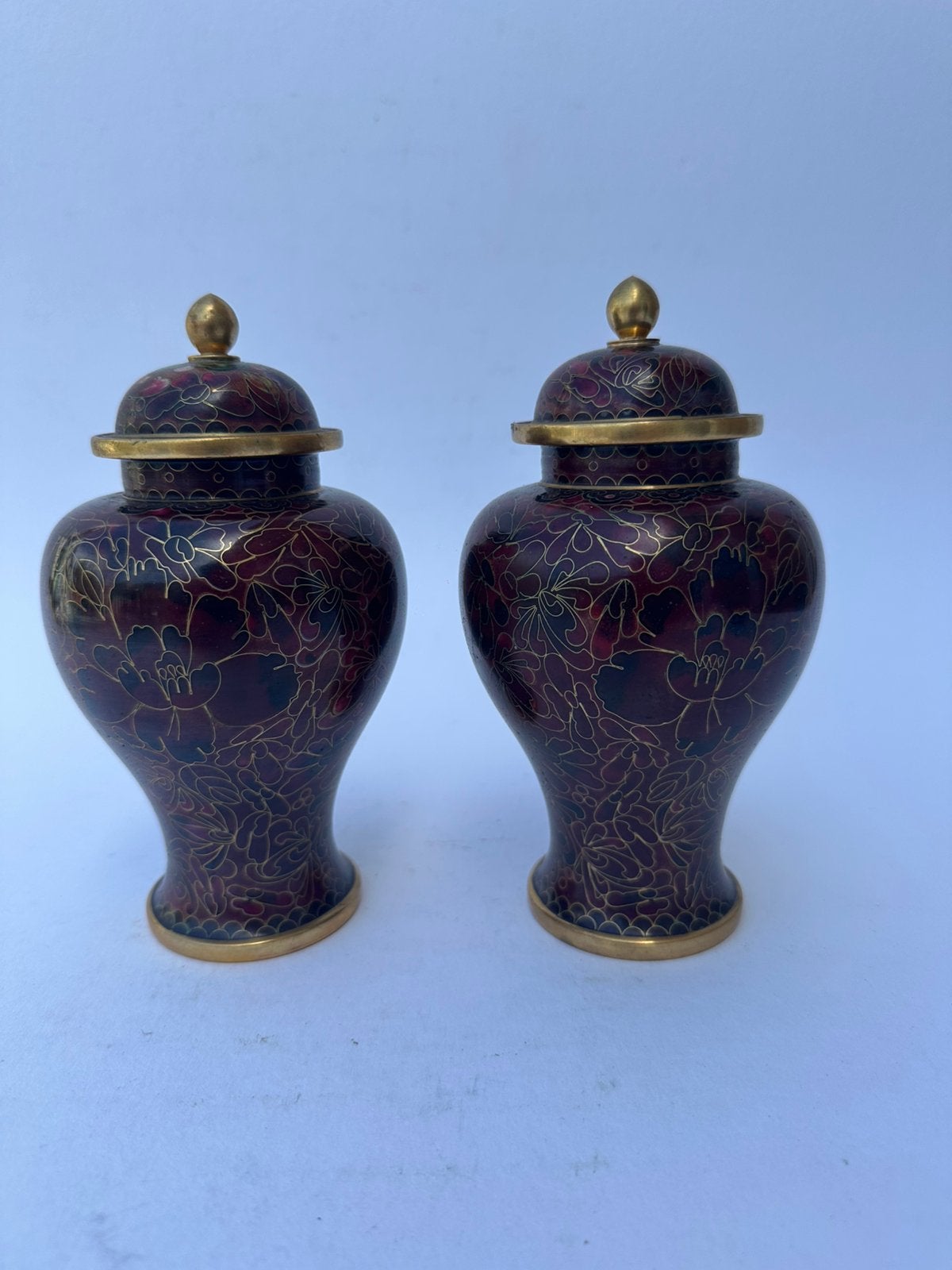 Stel Chinese Rode cloisonne dekselvazen, Ophalen of Verzenden
