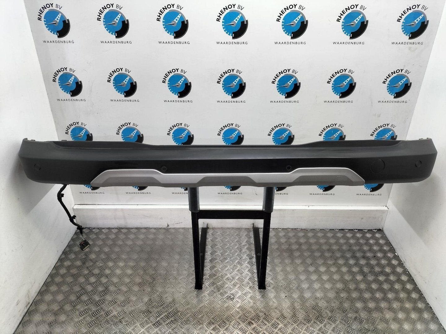 FORD TRANSIT CUSTOM SWB Trail BUMPER ACHTER 2024, Gebruikt, Ophalen of Verzenden, Stiba lid, Achter