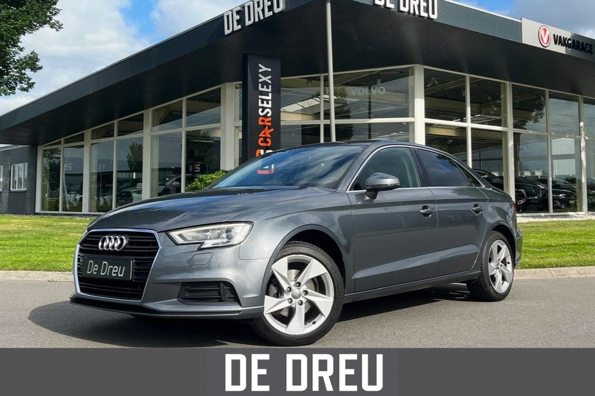 Audi A3 Limousine 1.5 TFSI CoD | TREKHAAK | CRUISE |, Auto's, Audi, Voorwielaandrijving, Stof, 4 cilinders, 150 pk