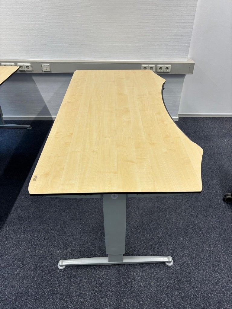 In hoogte verstelbaar Bureau 180x90 cm, Huis en Inrichting, Ophalen, 90 cm, 180 cm, In hoogte verstelbaar
