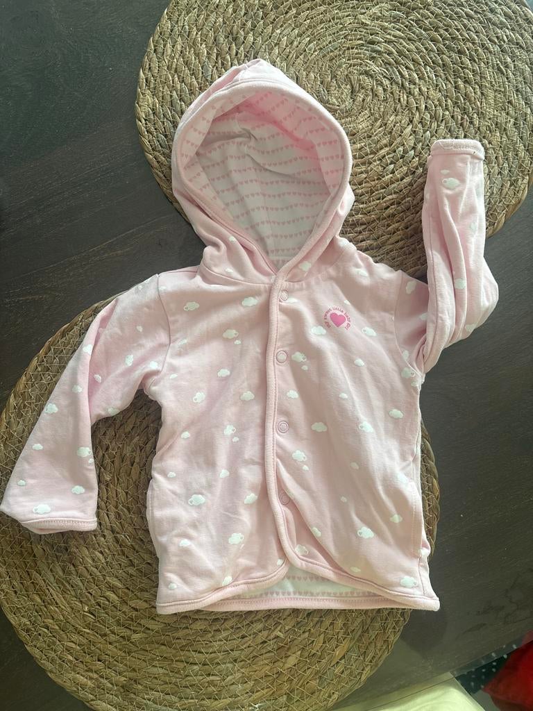 Feetje Omkeerbaar Jasje Maat 68 - Roze met Wolkjes/Hartjes, Kinderen en Baby's, Babykleding | Maat 68, Ophalen of Verzenden, Zo goed als nieuw
