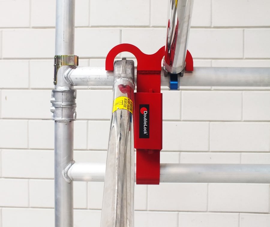 Double lock steigersloten, 2 tot 5 meter, Leerlooierstraat 30 4871 EN Etten-leur, Zo goed als nieuw, Double lock