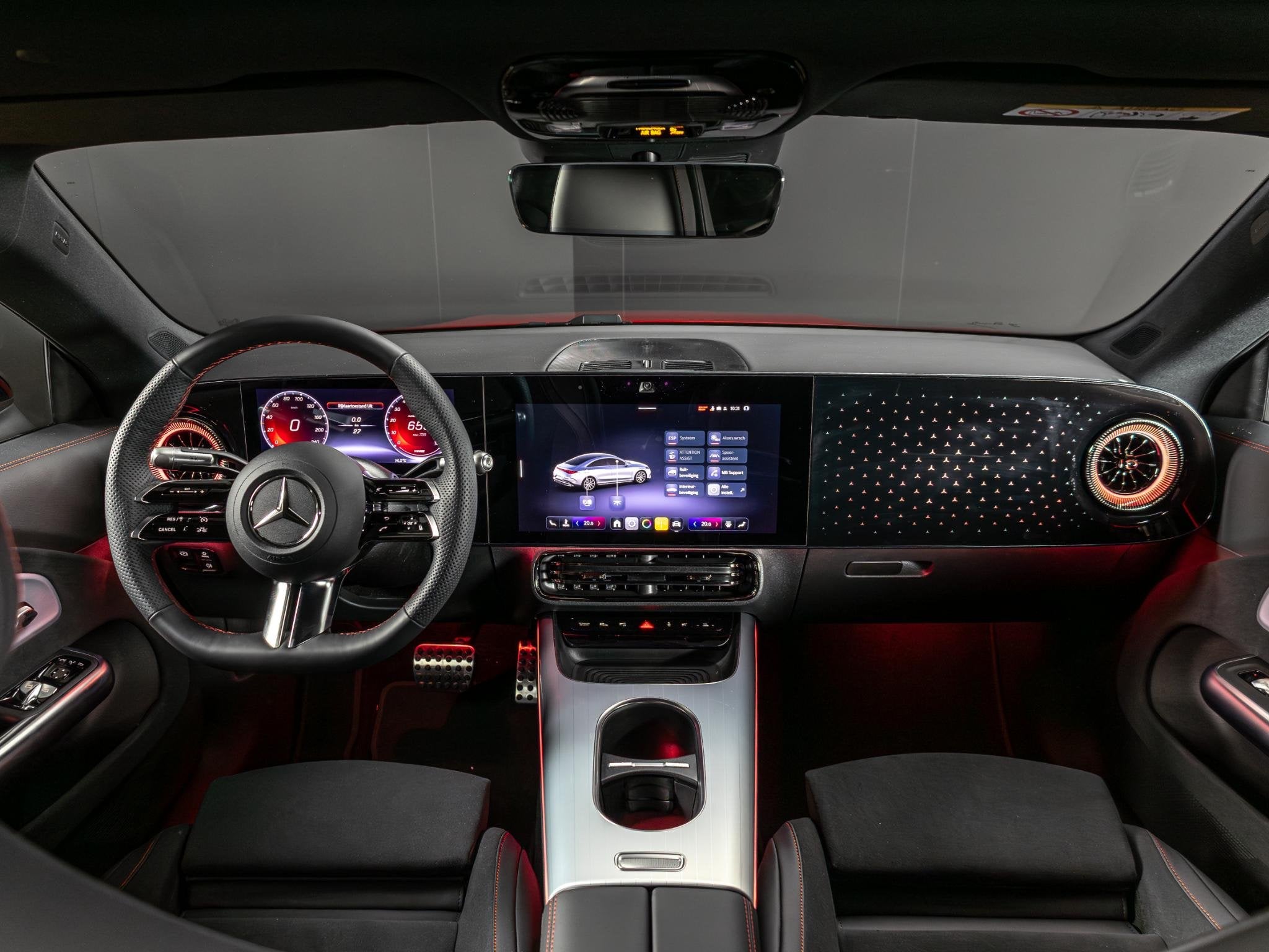 Mercedes-Benz CLA Limousine 250+ Launch Edition, Auto's, CLA, Achterwielaandrijving, Zwart, Origineel Nederlands
