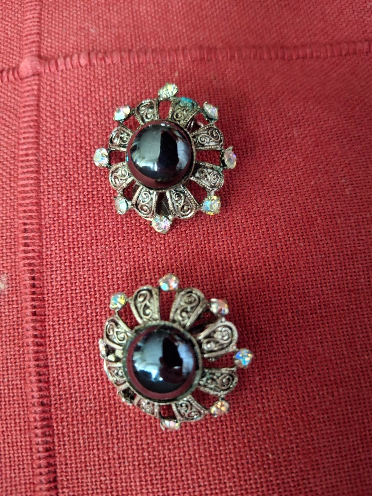Vintage Oorbellen met Zwarte Steen en Strass steentjes, Overige materialen, 4 tot 7 cm, Zwart, Ophalen of Verzenden