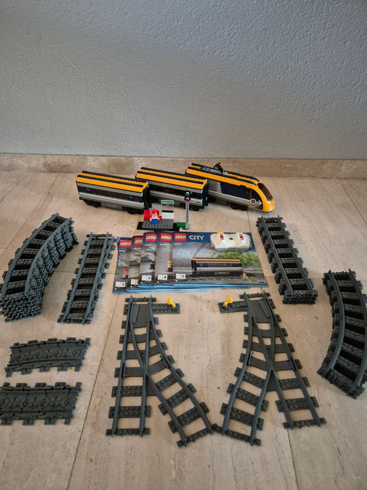 LEGO City Passagierstrein 60197 met extra rails, Kinderen en Baby's, Lego, Inclusief instructies, Ophalen of Verzenden, Complete set