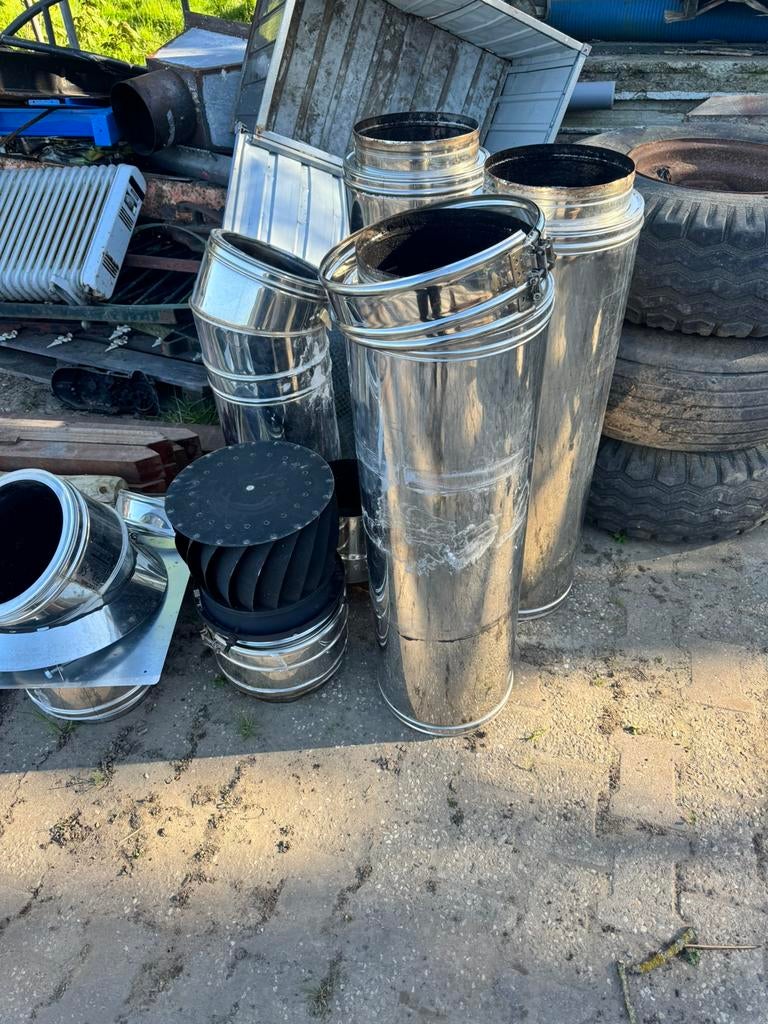 Kachelpijp compleet, Doe-het-zelf en Verbouw, Buizen en Afvoer, Zo goed als nieuw, Rvs, 80 mm of meer, 4 tot 6 meter