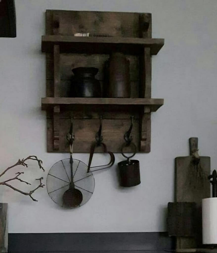 Rustiek houten wandrek met haken - 60x70x20cm, Ophalen, Gebruikt