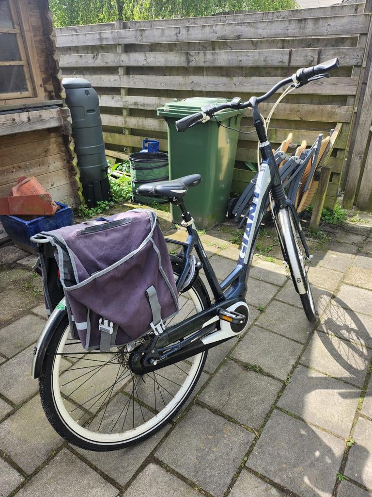 Giant prime Hybrid elektrische fiets, Fietsen en Brommers, Elektrische fietsen, Ophalen, Gebruikt, Giant