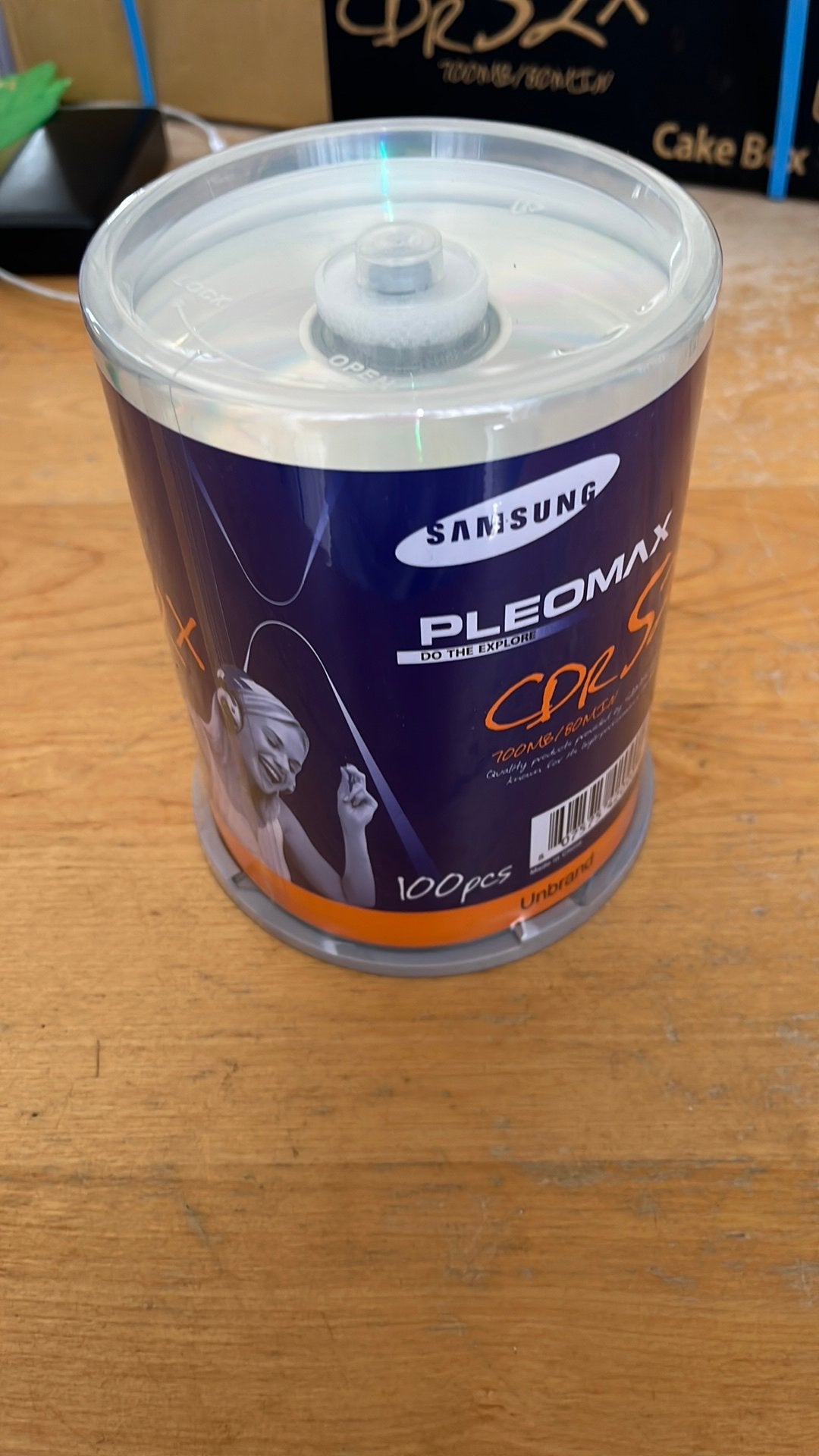 Pleomax cdr spindel 100 stuks nog verpakt 700mb /80 min, Ophalen of Verzenden, Zo goed als nieuw