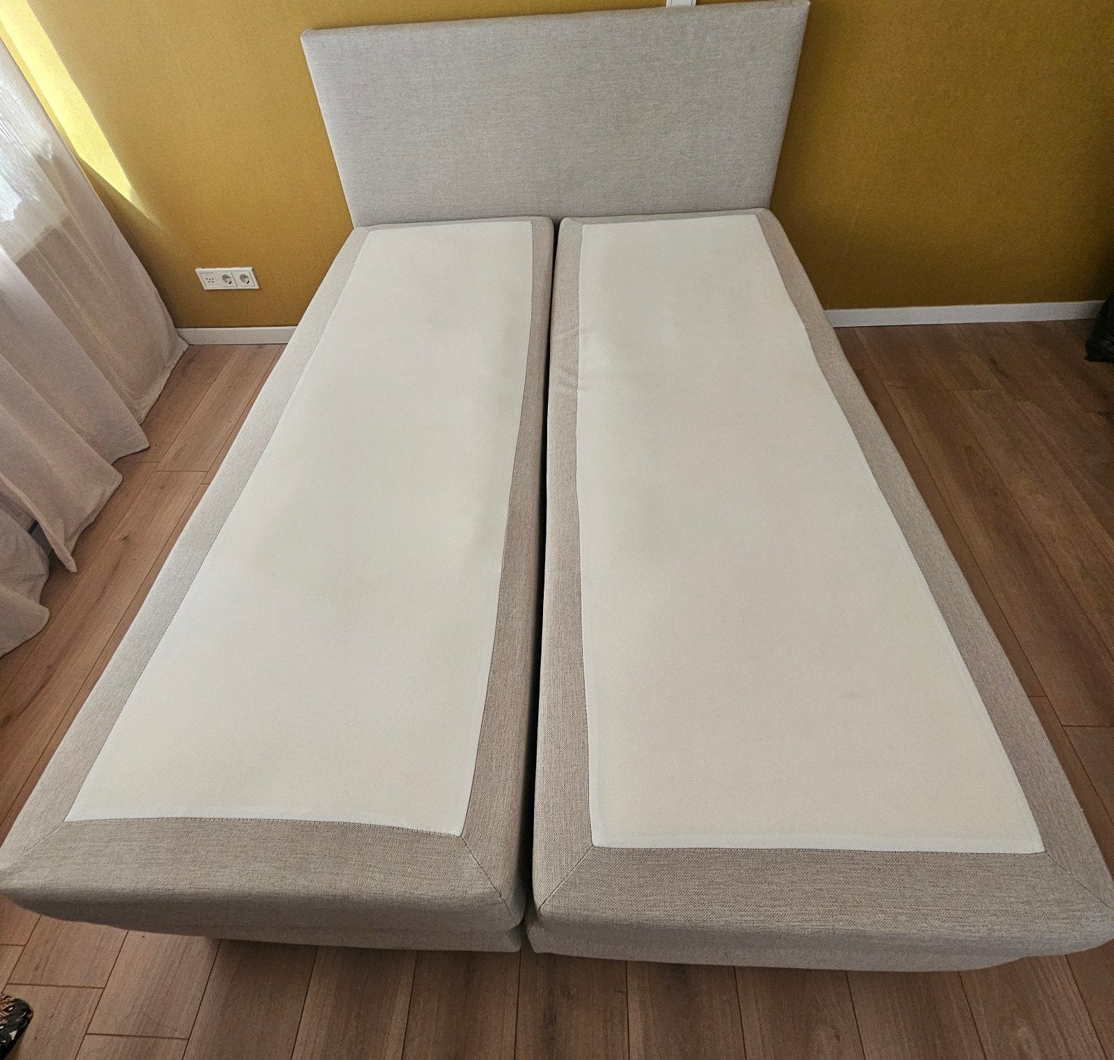 Haluta Boxspring bed 140x 200, Ophalen, 140 cm, Zo goed als nieuw, Twijfelaar