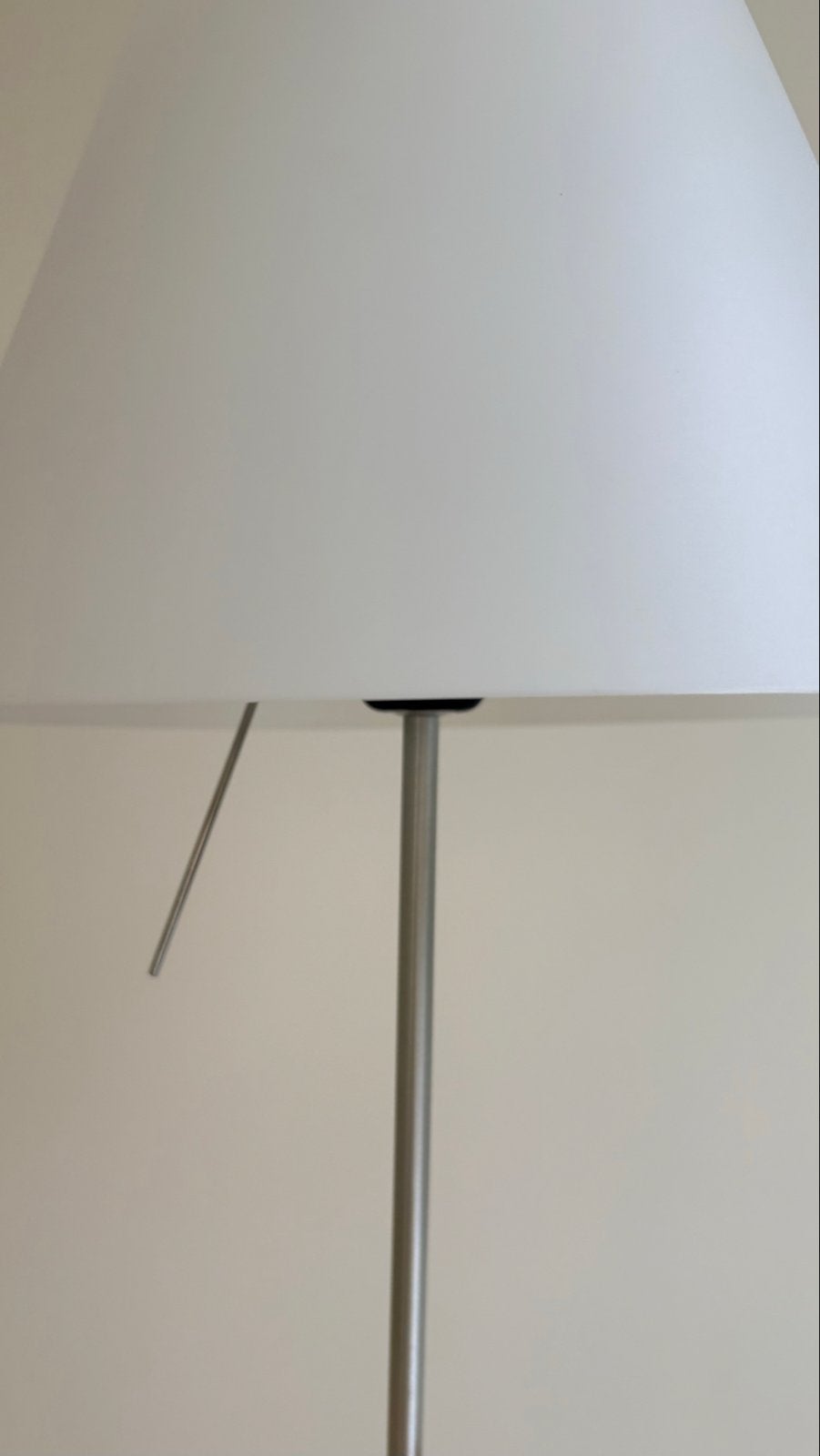 2 Costanzina tafellampen, schroefbevestiging aluminium/wit, Ophalen, Met schakelaar, Overige merken, E14 (klein)