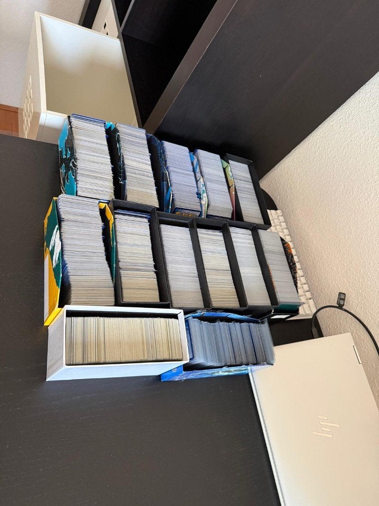 [ GEZOCHT ] Pokémon Bulk Reverse Holo's, Ophalen of Verzenden, Zo goed als nieuw, Meerdere kaarten