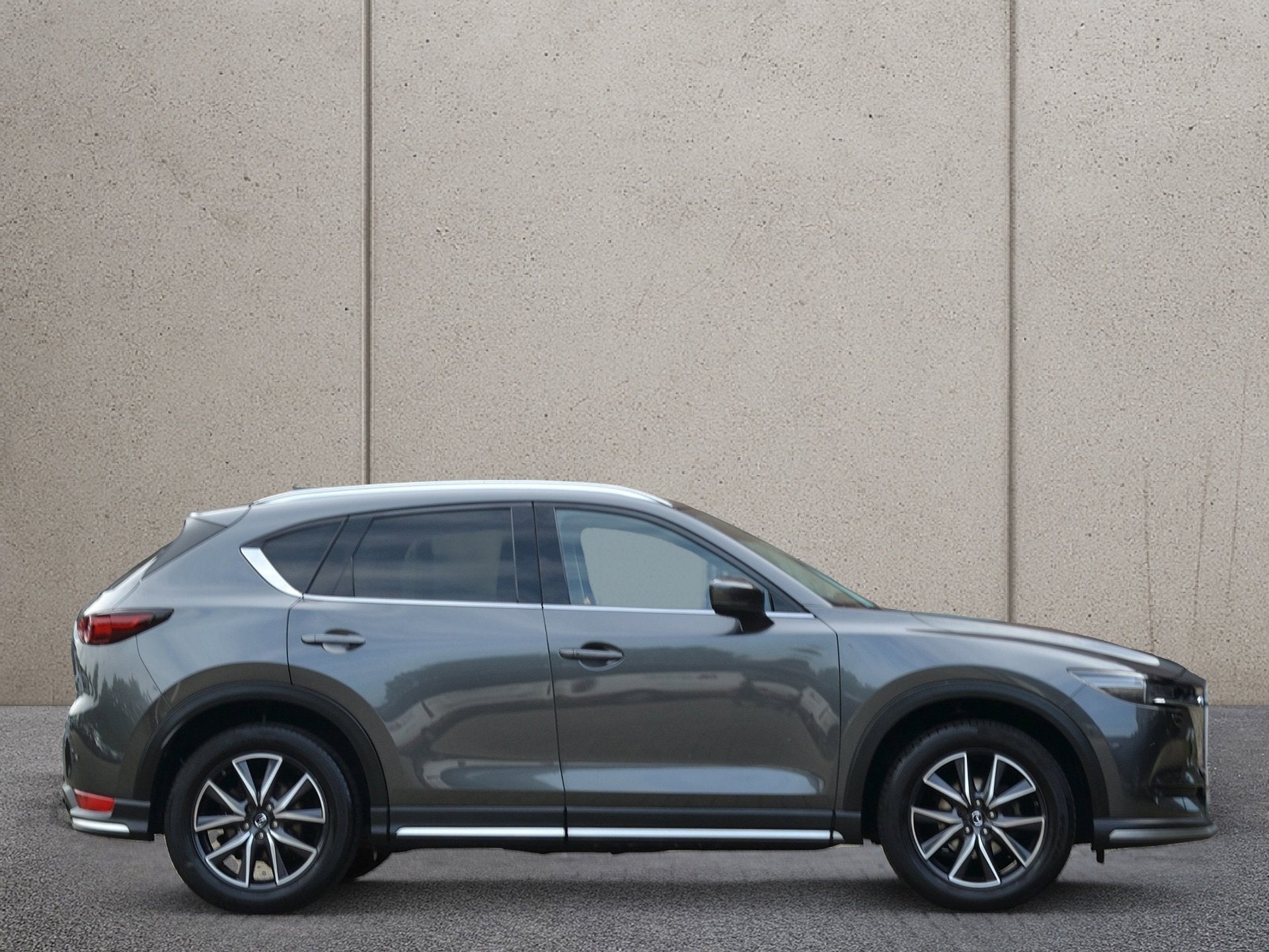 Mazda CX-5 2.5 SkyActiv-G 194 GT-M 4WD | Leder | Trekhaak |, Adaptive Cruise Control, Gebruikt, 4 cilinders, 2000 kg