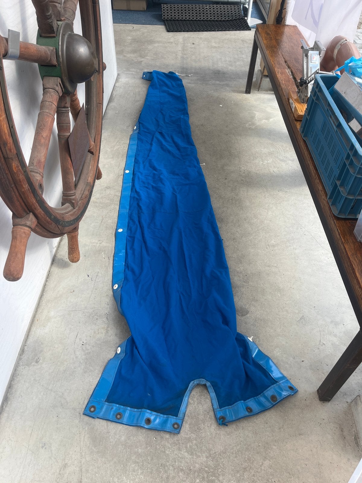 Blauwe zeilhoes/huik voor zeilboot, Watersport en Boten, 30 tot 60 m², Gebruikt, Ophalen of Verzenden, 3 tot 6 meter