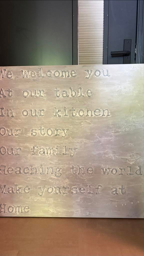 Kunst Sabine Kleiren met tekst - 'We welcome you', Ophalen of Verzenden