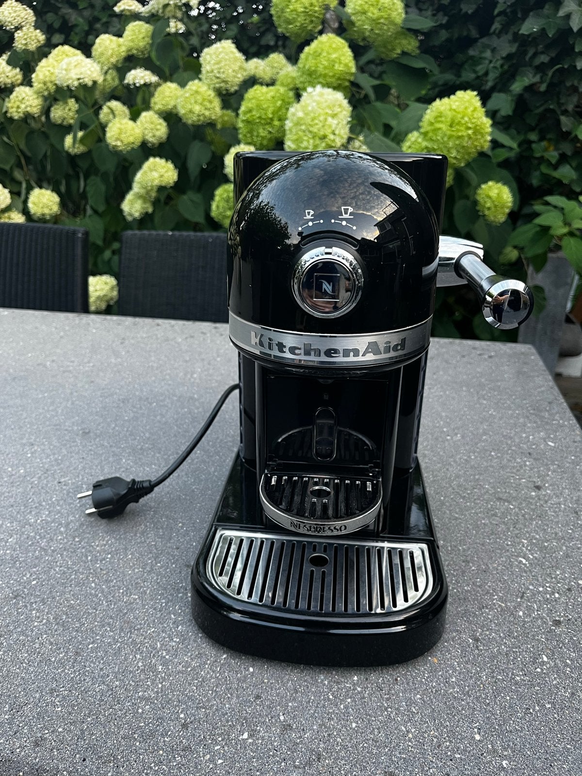 KitchenAid Nespresso Koffiemachine - Zwart, Ophalen, Espresso apparaat, Zo goed als nieuw, 1 kopje