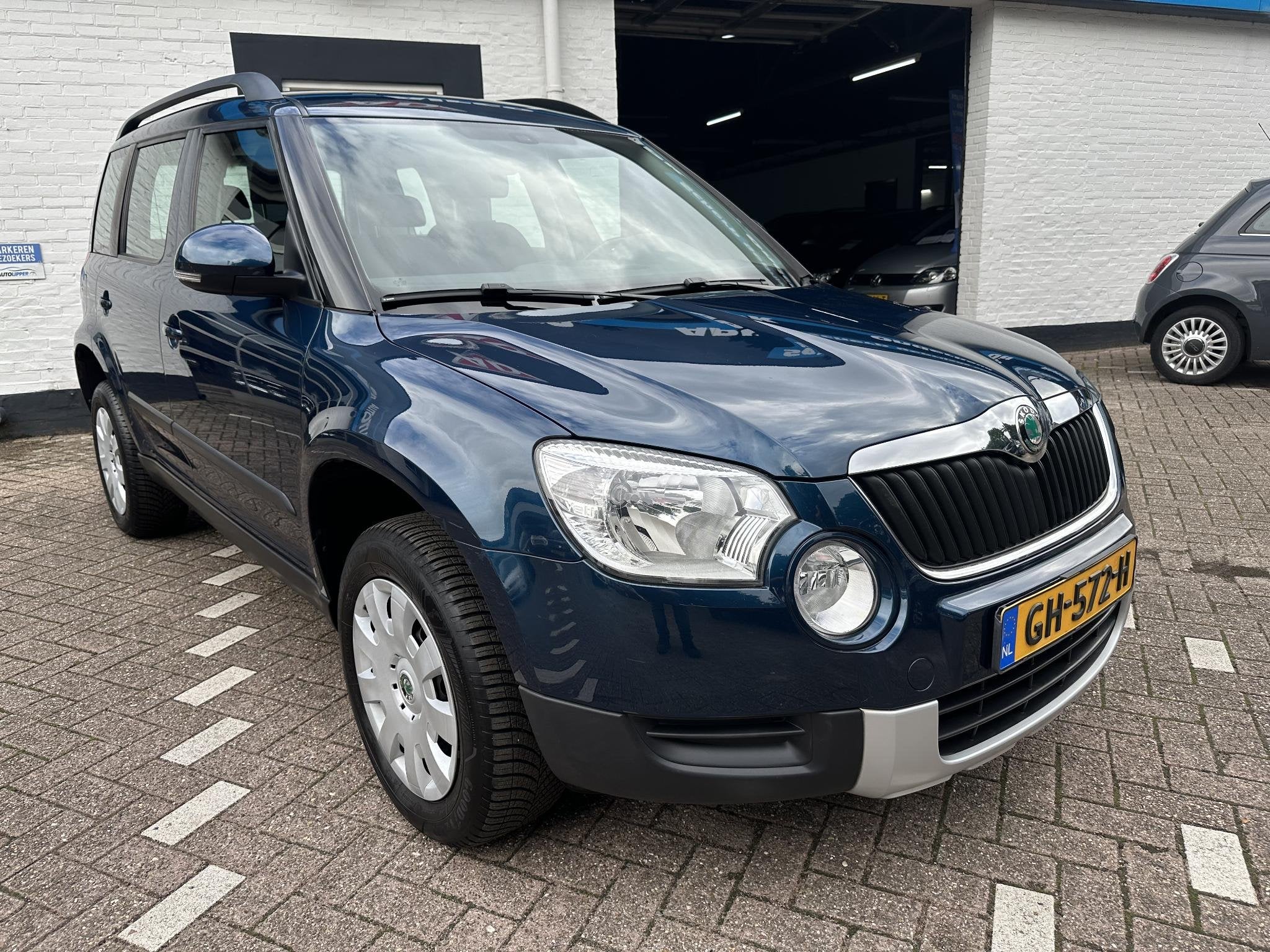 Skoda Yeti 1.2 TSI Ambition /Nieuwe apk bij afelvering/CC/Al, Auto's, Voorwielaandrijving, Stof, Gebruikt, 4 cilinders
