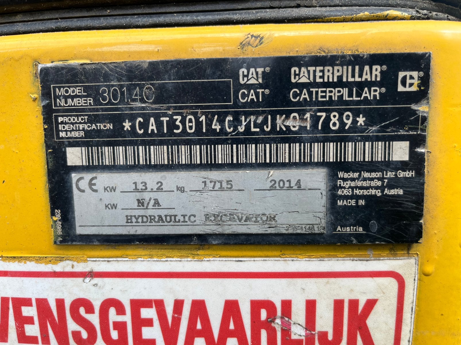 Foto 22 van 2x cat minigraver 301.4C & 301.7D Bouwjaar 2014 & 2017