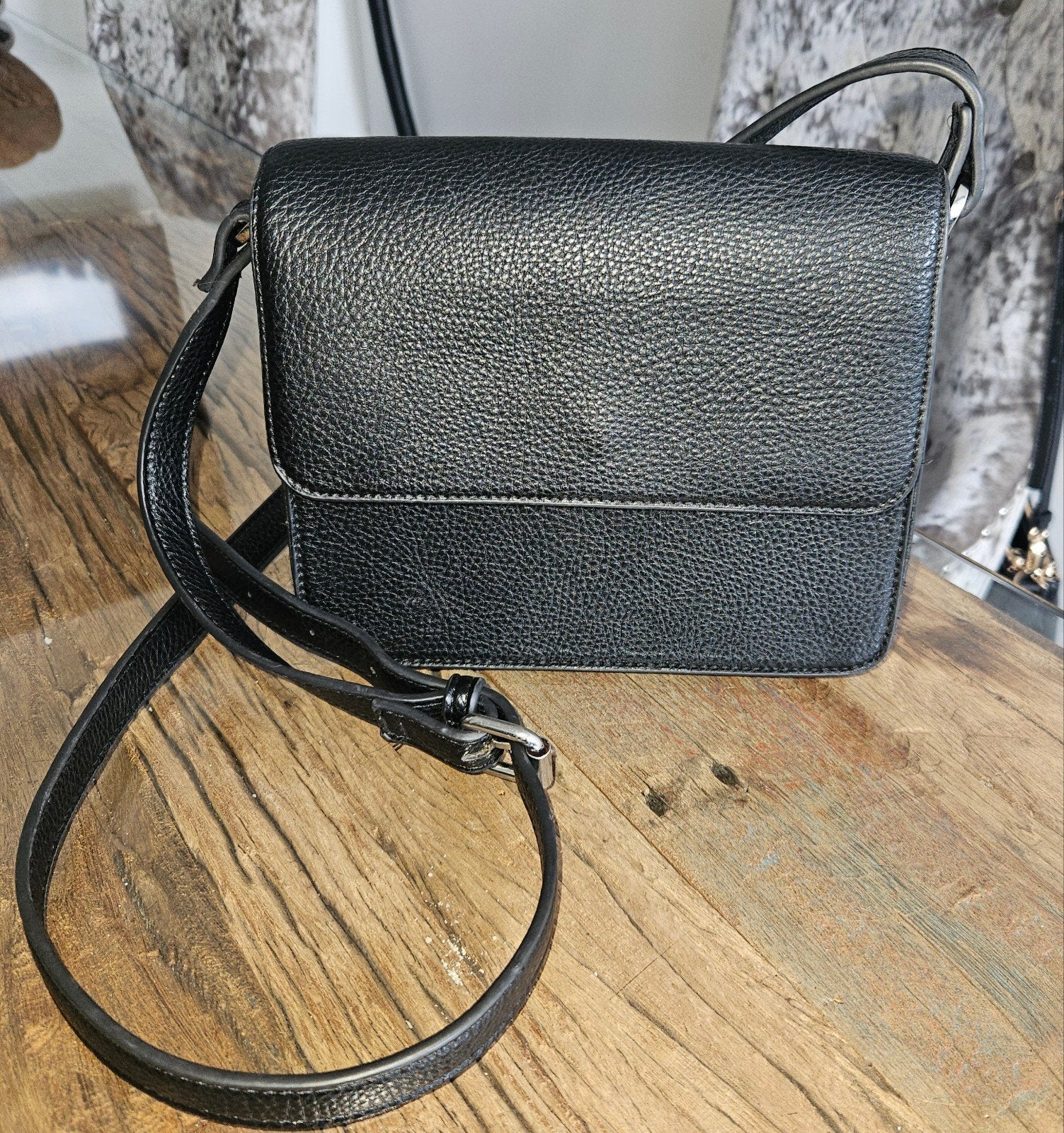 Sacha Essentials leren crossbody tas schoudertas Zwart zgan, Ophalen, Zo goed als nieuw, Zwart, Leer