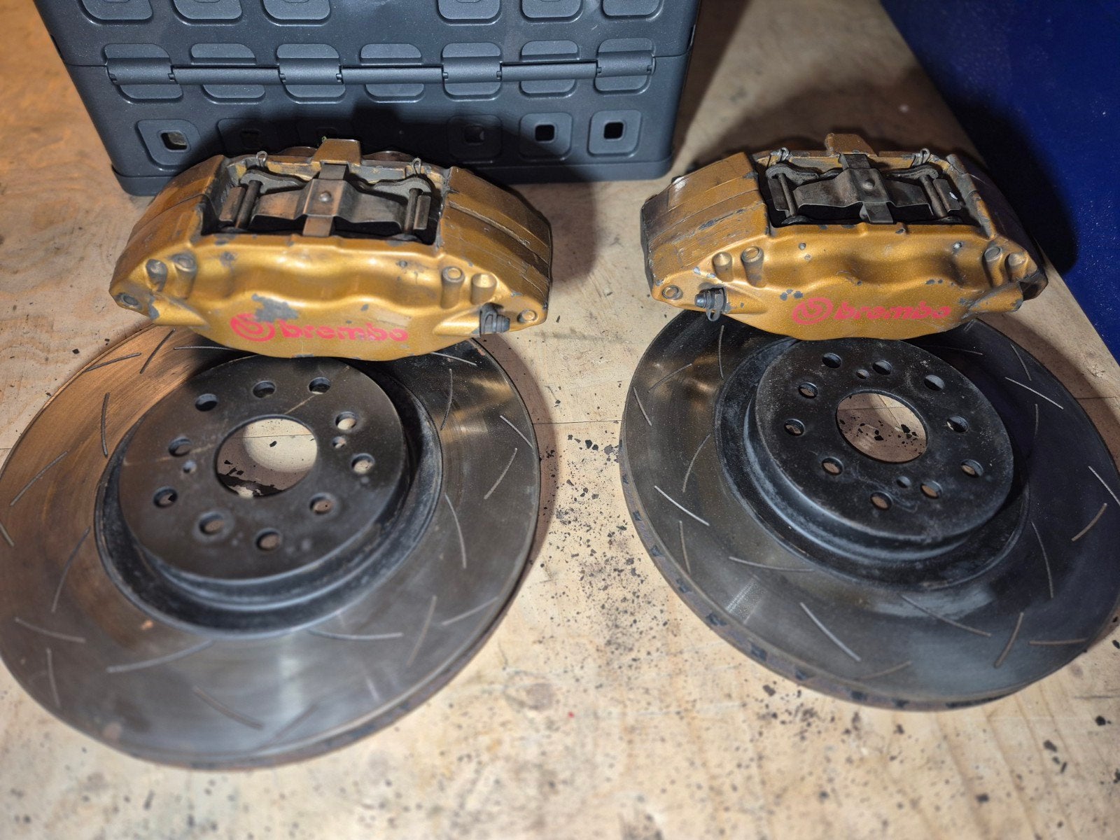 sti brembo, Ophalen
