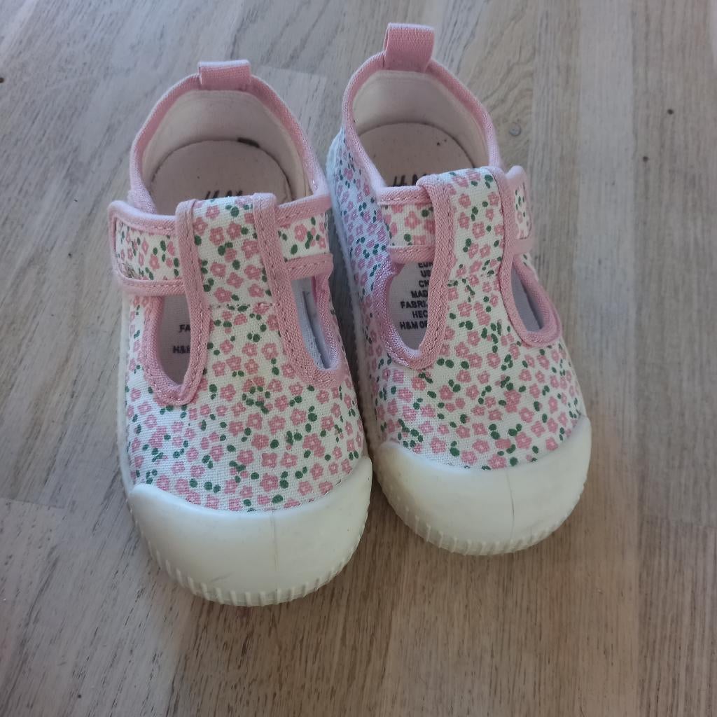 Nieuw: sandalen katoen 24, Kinderen en Baby's, Babykleding | Schoentjes en Sokjes, Meisje, Nieuw, Ophalen of Verzenden, Overige typen