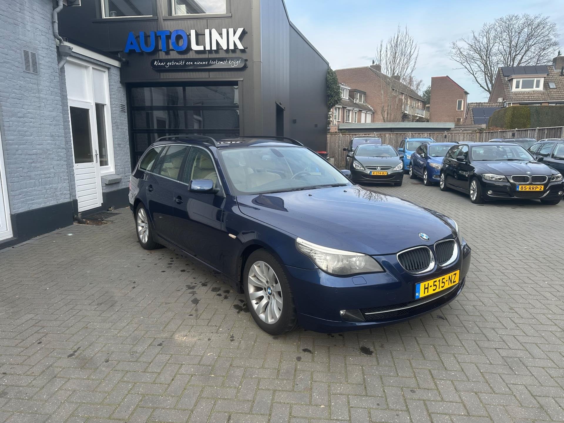 BMW 5-serie Touring 520i | NAVI | LEER | MEMORY |, Automaat, Achterwielaandrijving, Beige, 4 cilinders
