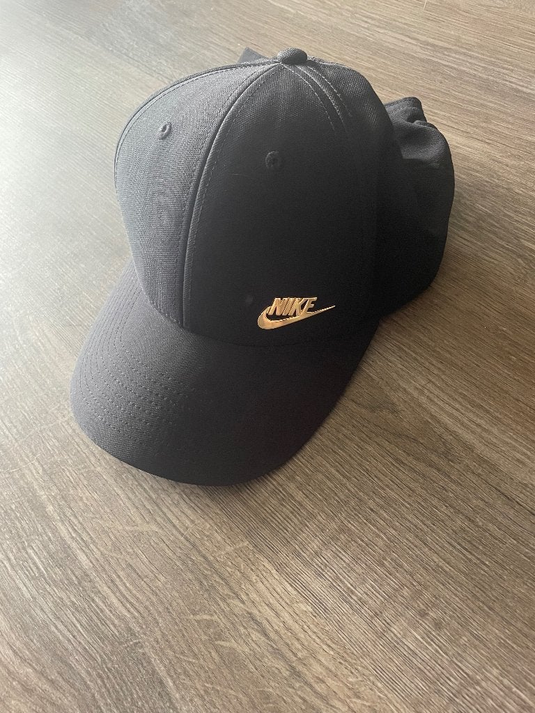 NIKE GOLD CAP, Ophalen, Nieuw, Nike