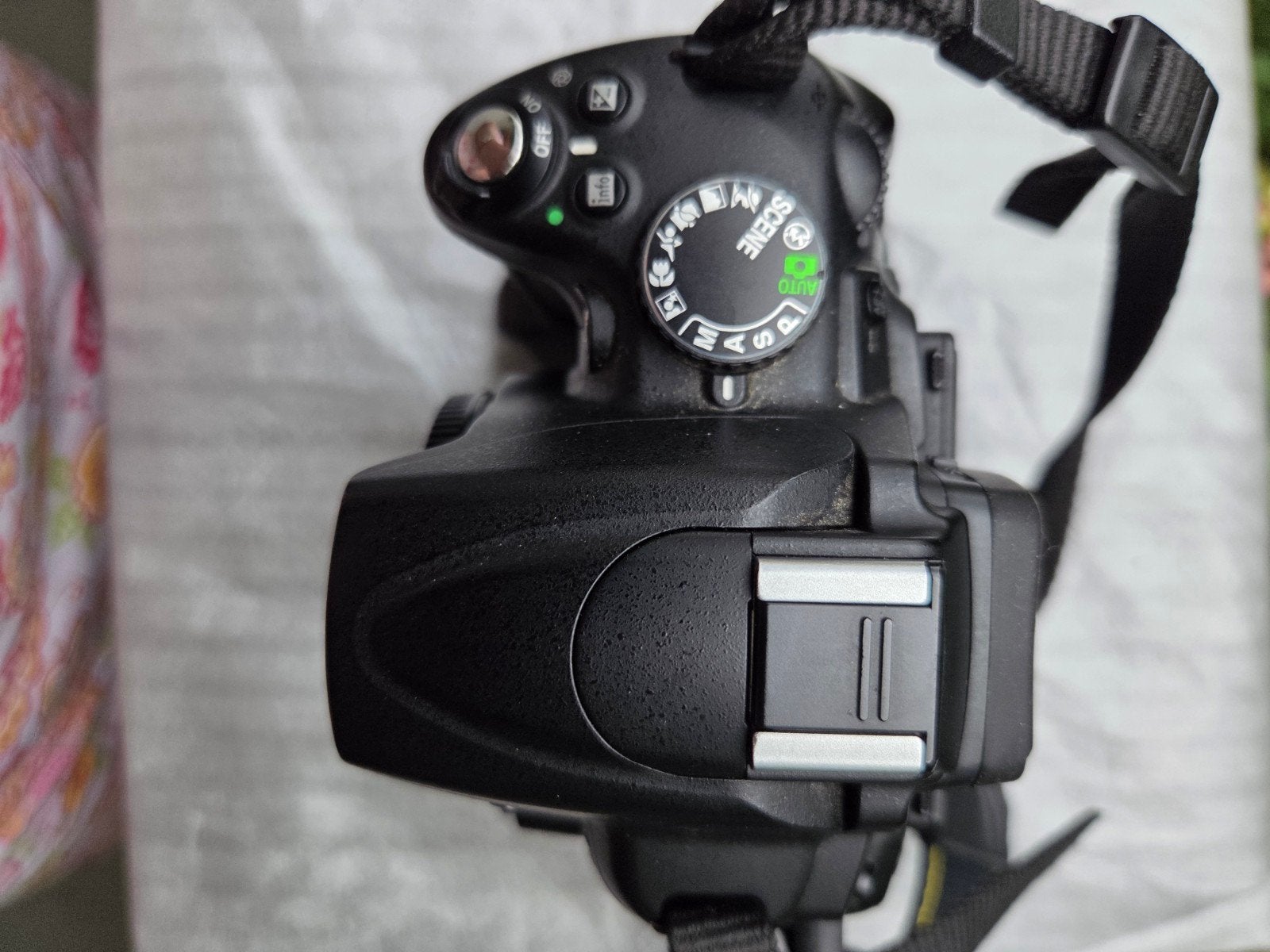 Nikon D5000  NIKON SPIEGELREFLEXCAMERA, 2 accu's en oplader, Ophalen of Verzenden, Nieuw, Nikon, Geen optische zoom