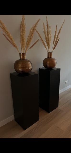 Bolvormige vaas goud/messing kleur 2 stuks, Ophalen, Overige materialen, Overige kleuren, Zo goed als nieuw