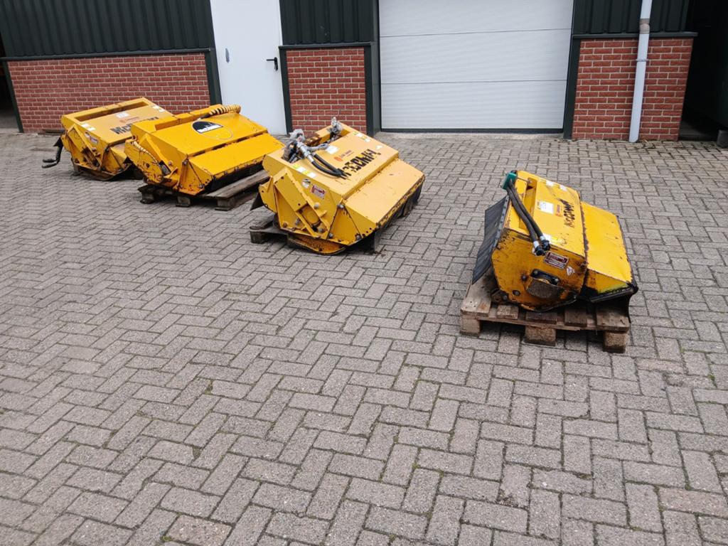 4 x klepelmaaier klepelbak mcconnel maaiarm, Ophalen
