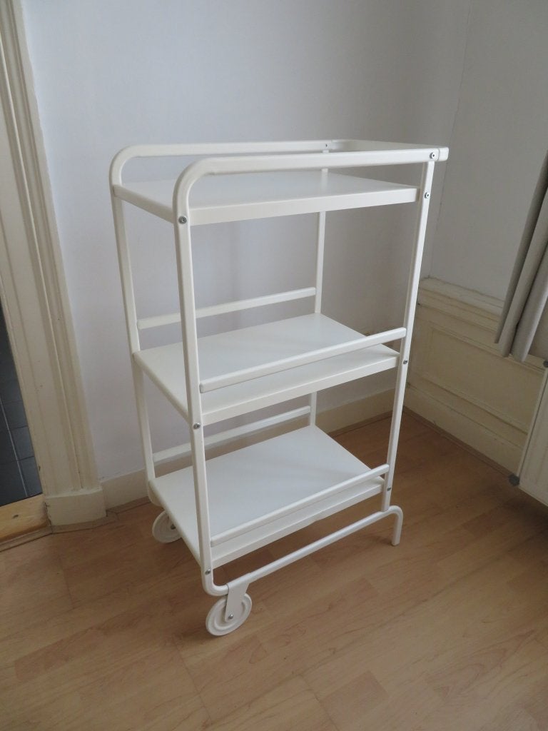 IKEA SUNNERSTA Roltafel / Trolley met wielen - Wit, Huis en Inrichting, Keuken | Keukenelementen, Ophalen, Wit, 50 tot 100 cm