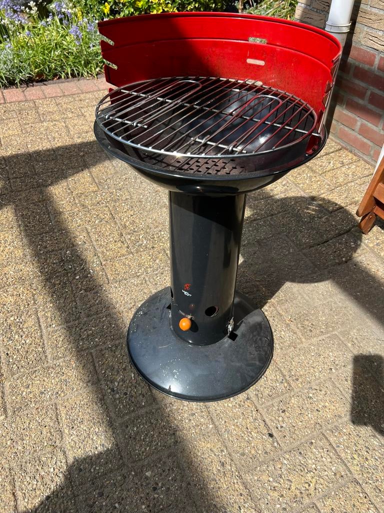 Barbecook BBQ houtskool barbecue in nette staat, Tuin en Terras, Houtskoolbarbecues, Ophalen, Gebruikt