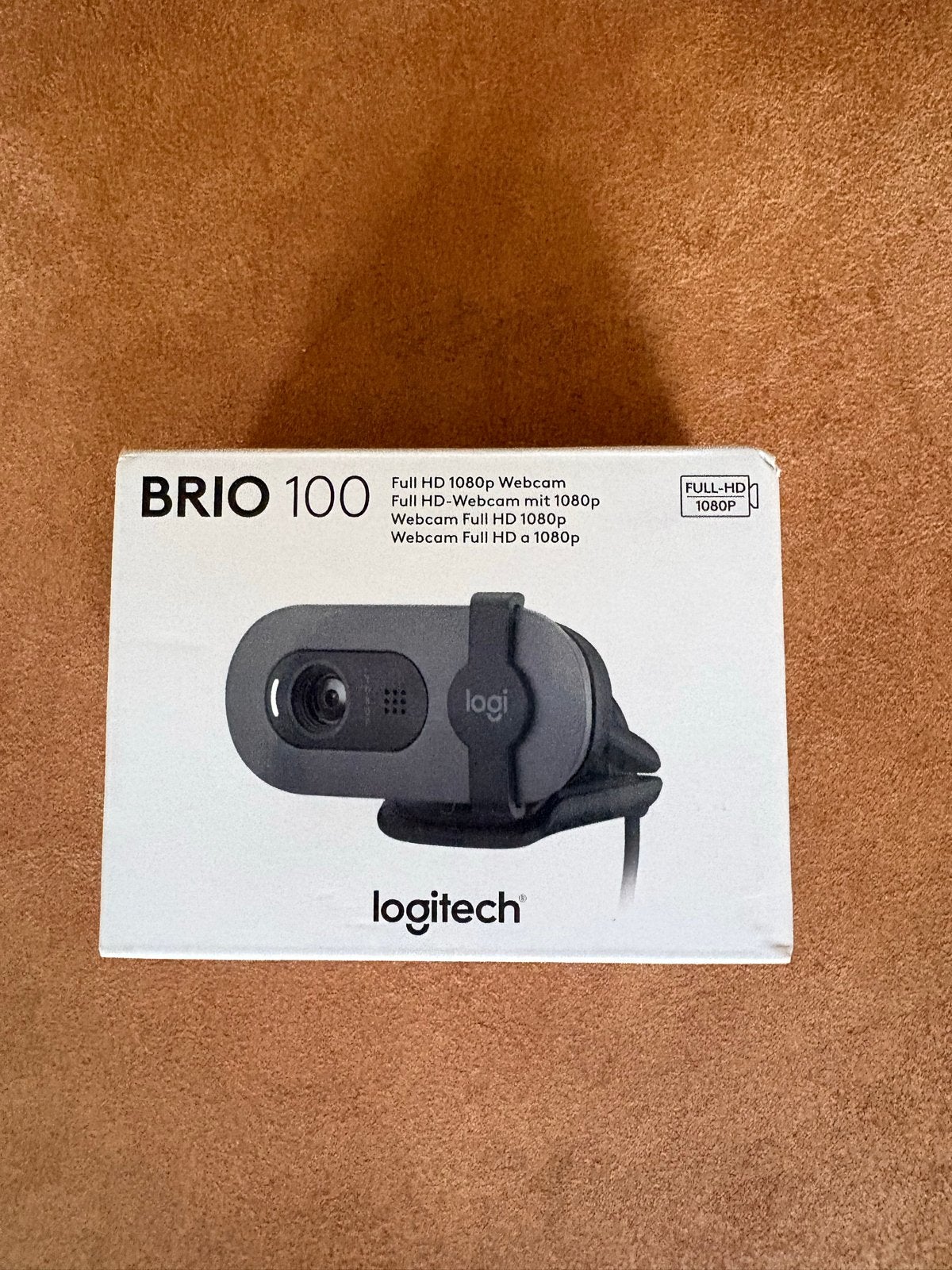 Logitech Brio 100 Full HD 1080p Webcam ONGEOPEND, Computers en Software, Webcams, Nieuw, Ophalen of Verzenden, Windows, Monitorclip