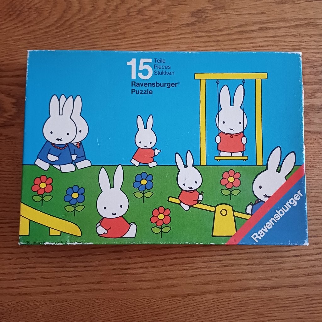 Nijntje puzzel - In de speeltuin, Ophalen of Verzenden, 10 tot 50 stukjes, Gebruikt, 2 tot 4 jaar