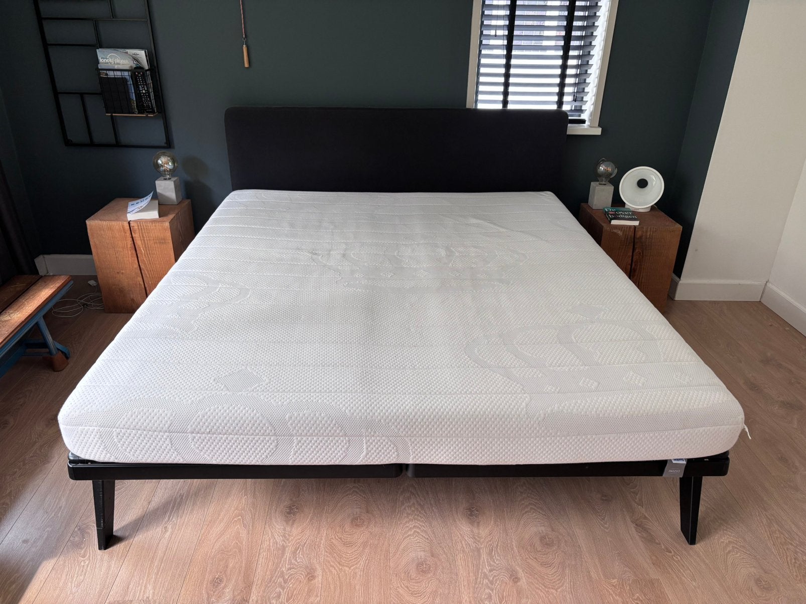Auping matras 180x200 Inizio firm, Ophalen, Tweepersoons, Zo goed als nieuw, Matras