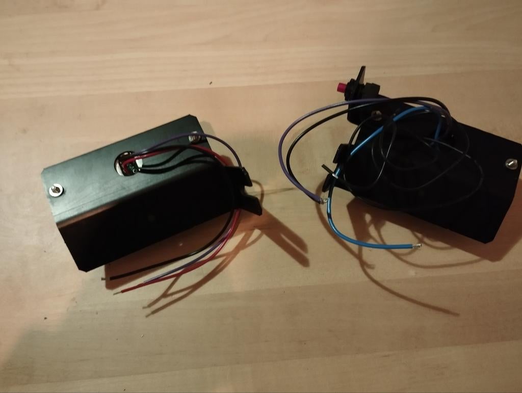 2x Rode LED Flitsers met frame zwaailamp zwaailicht flashers, Ophalen of Verzenden