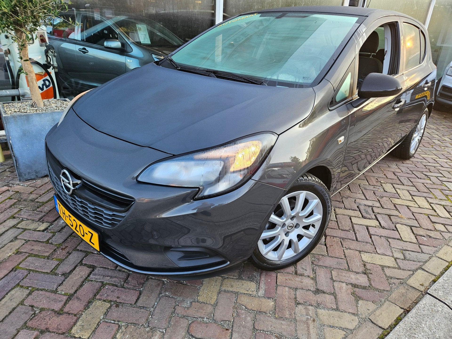 Opel Corsa 1.4 Color Editionautomaat,carplay,koppeling/schak, Auto's, 1063 kg, 4 cilinders, 49 €/maand, Bedrijf