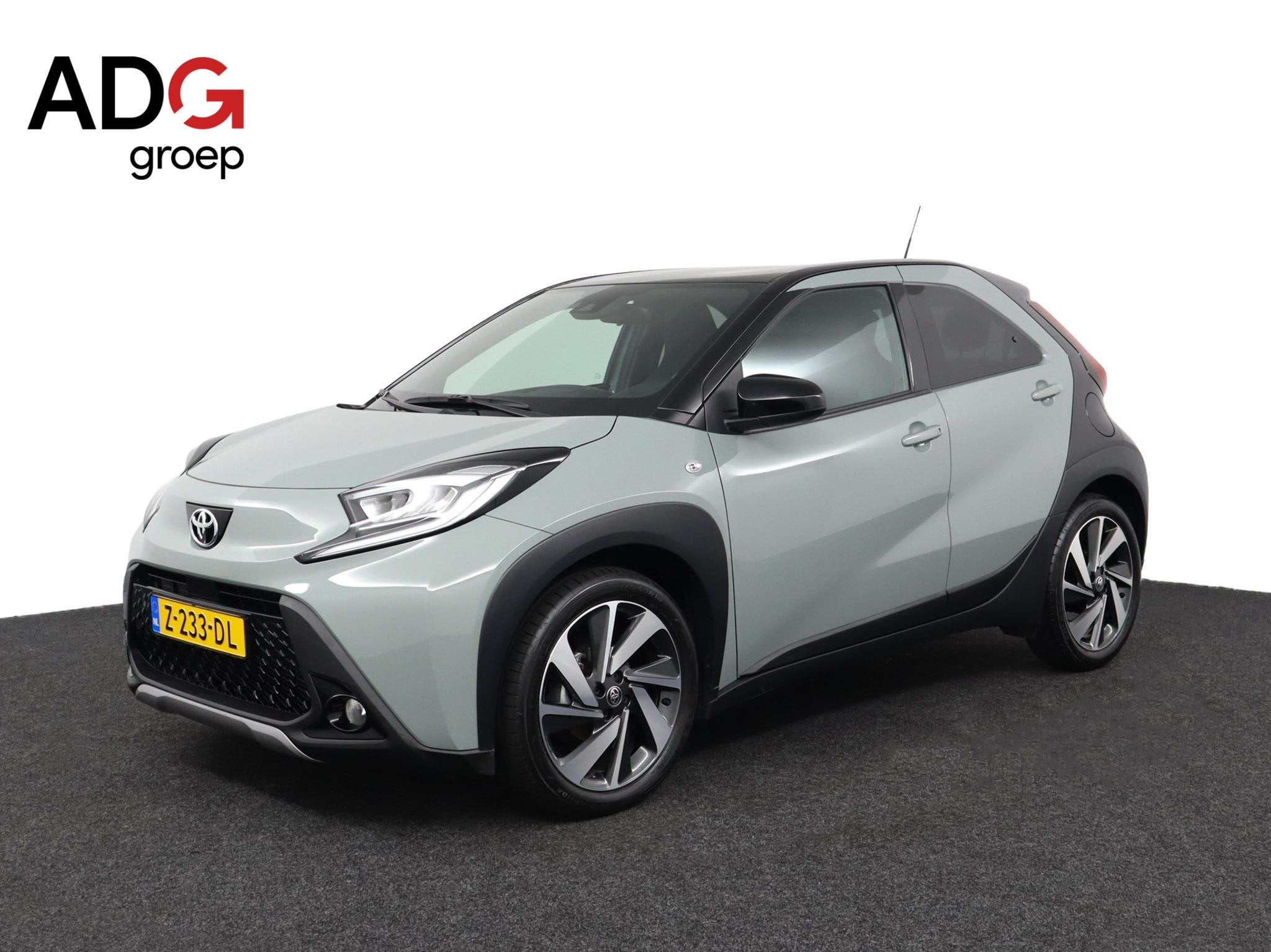 Toyota Aygo X 1.0 VVT-i MT Envy | Apple Carplay/Android Auto, Gebruikt, 4 stoelen, Leder en Stof, Origineel Nederlands