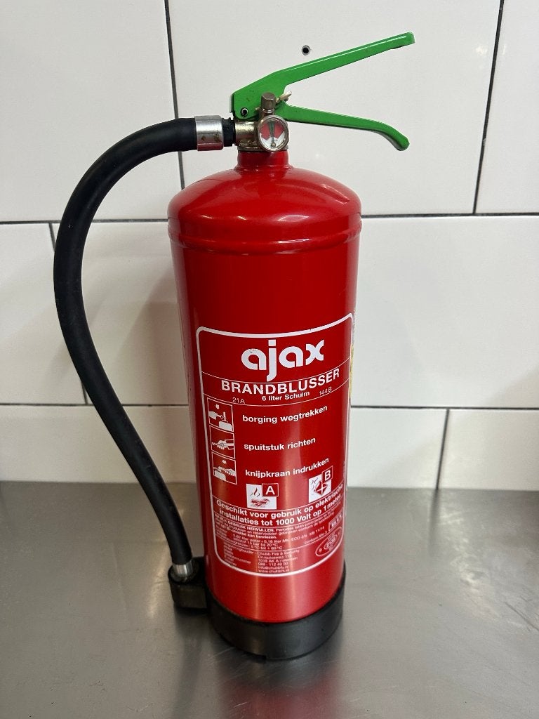 Ajax schuimblusser 6 liter - onderhoud verlopen, Huis en Inrichting, Ophalen, Gebruikt, Brandblusser