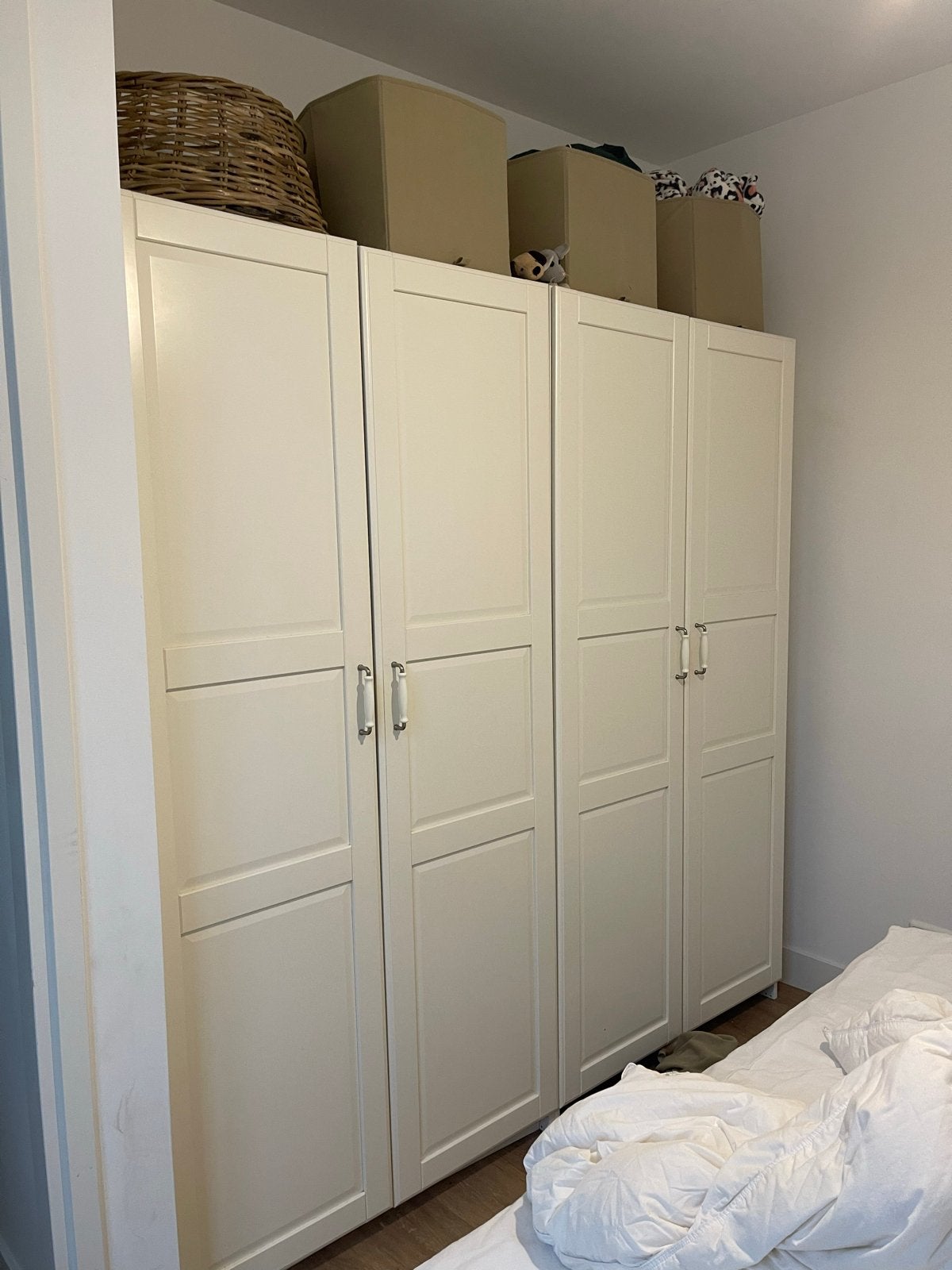 IKEA PAX kast met Tyssedal deuren en Klingstorp handgrepen, 200 cm of meer, Ophalen of Verzenden, Zo goed als nieuw, Overige houtsoorten