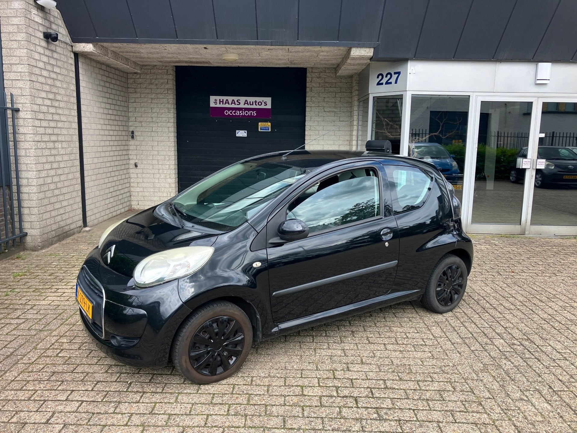 Citroen C1 1.0-12V Ambiance/ APK AUGUSTUS 2027 / ZUINIG / LA, Voorwielaandrijving, Euro 5, Gebruikt, 4 stoelen