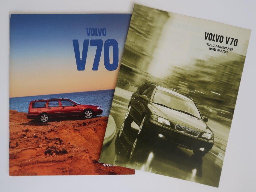 Volvo V70 1998 prijslijst met boekje, Ophalen of Verzenden, Gelezen, Volvo
