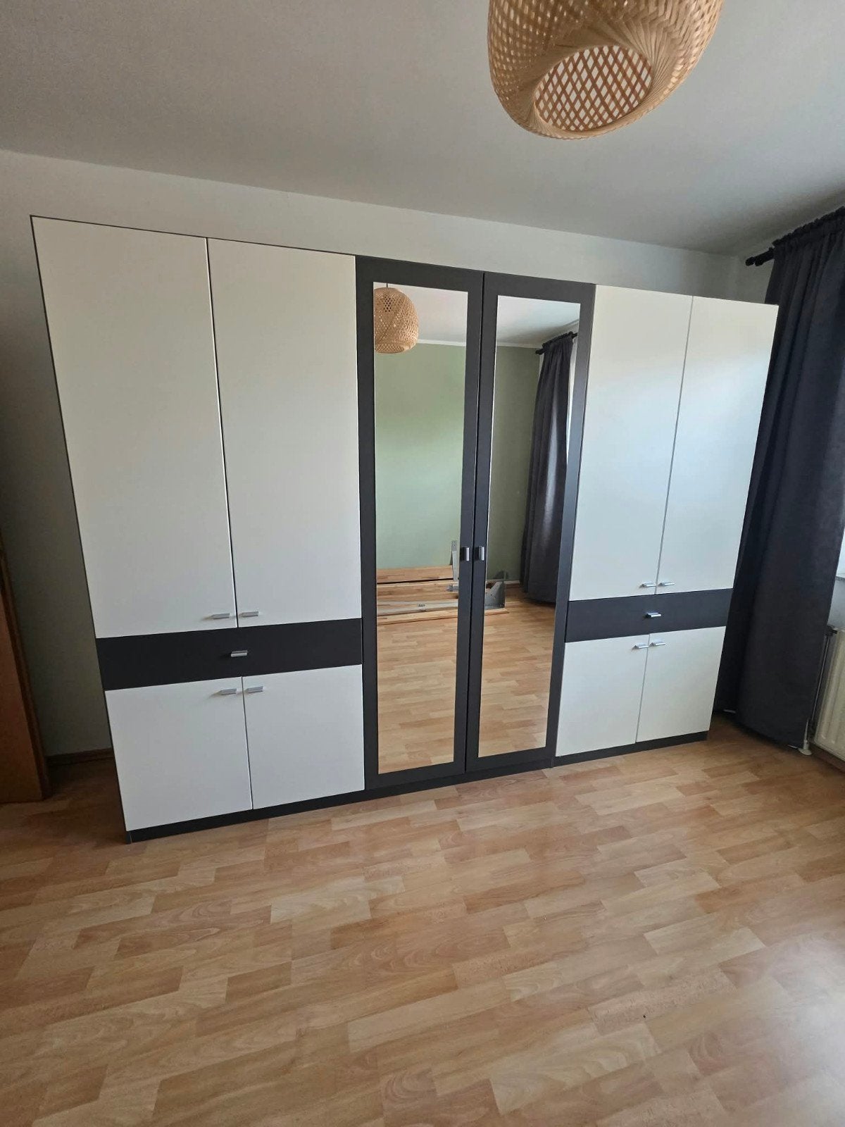 Kledingkast / Garderobe 6 deuren 270 cm -, Ophalen