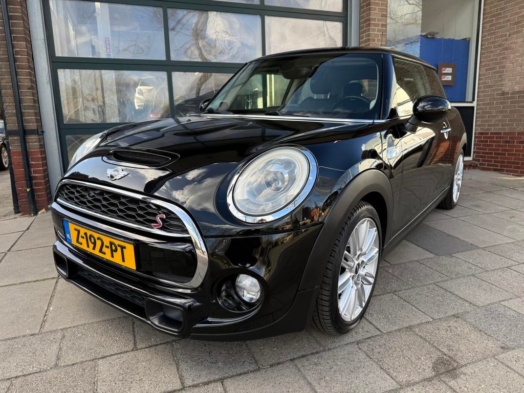 Mini 2.0 Cooper S 2014 / Panorama Dak / Leder / Stoelverwarm, Auto's, Mini, 1998 cc, 4 stoelen, Bedrijf, Handgeschakeld