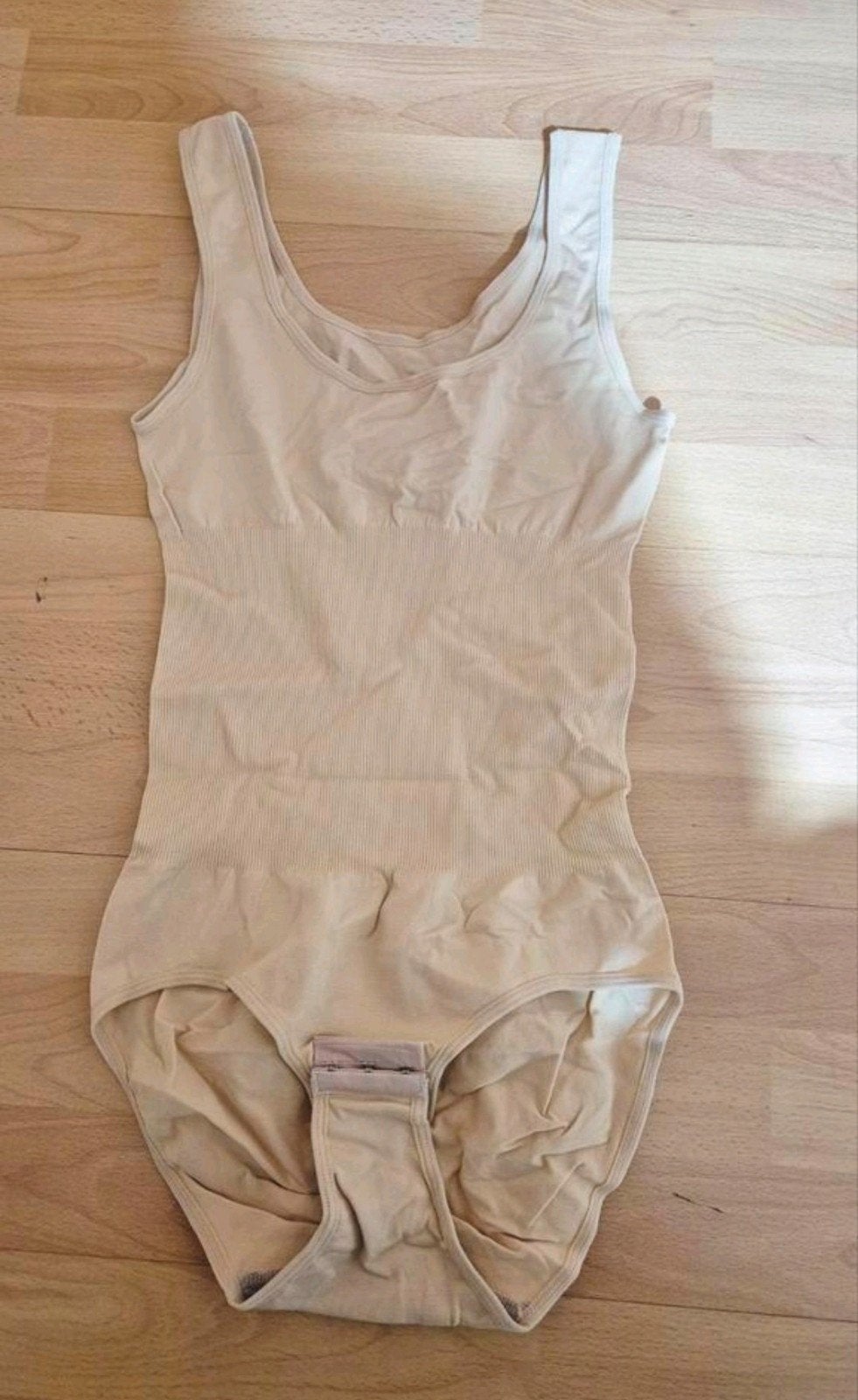 Nieuwe beige of zwarte body maat S., Ophalen of Verzenden
